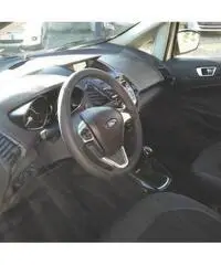 FORD EcoSport 1.5 TDCi 95 CV Titanium