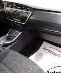 TOYOTA AURIS 1.8 HYBRID AUTOMATICA MOD.RESTYLING