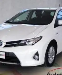 TOYOTA AURIS 1.8 HYBRID AUTOMATICA MOD.RESTYLING