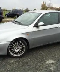ALFA ROMEO 147 1.9 JTD (115 CV) cat 3p. Distinctive + cerchi 