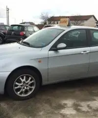 ALFA ROMEO 147 1.9 JTD (115 CV) cat 5p. Distinctive UNICO PROPR.