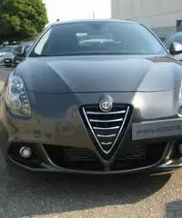 ALFA ROMEO Giulietta 1.6 JTDm-2 105 CV Distinctive