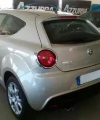 ALFA ROMEO MiTo 1.6 JTDm 16V Distinctive ALFA ROMEO MiTo 1.6 JTDm 16V Distinctive
