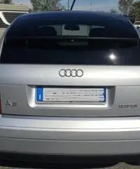 AUDI A2 1.6 16V FSI Comfort