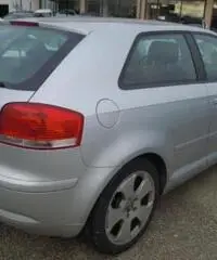 AUDI A3 2.0 16V TDI Ambition