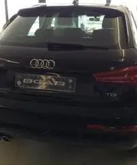 AUDI Q3 2.0 TDI 150 CV Sport +Navi +Xenon +