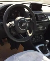 AUDI Q3 2.0 TDI 150 CV Sport +Navi +Xenon +