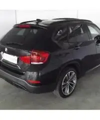 BMW X1 (E84) xDrive18d Sport Line BMW X1 (E84) xDrive18d Sport Line