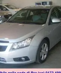 CHEVROLET Cruze 2.0 Diesel 150CV 4 porte LT CHEVROLET Cruze 2.0 Diesel 150CV 4 porte LT