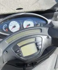 Scooter Piaggio x9 cc 250 sl anno 2002