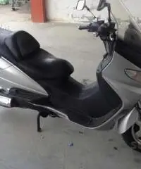 Suzuki burgamann 250cc Suzuki burgamann 250cc