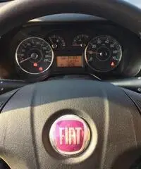 FIAT GRANDE PUNTO 1.2 benzina € 4.200