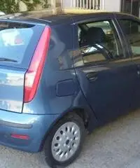 Fiat Punto 1.2 16V 5 porte Emotion Fiat Punto 1.2 16V 5 porte Emotion
