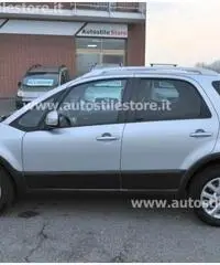 FIAT Sedici 2.0 MJT 16V DPF 4x4 Emotion