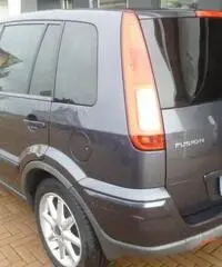 FORD Fusion 1.4 TDCi 5p. Collection