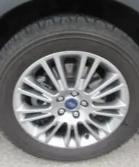 FORD Kuga 2.0 TDCI 140 CV 4WD Titanium