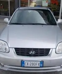 Hyundai Accent 1.5 crdi GLS Hyundai Accent 1.5 crdi GLS