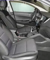 HYUNDAI Tucson 1.7 CRDi COMFORT 2WD CV115 Garanzia UFFICIALE!!!