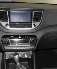 HYUNDAI Tucson 1.7 CRDi COMFORT 2WD CV115 Garanzia UFFICIALE!!!