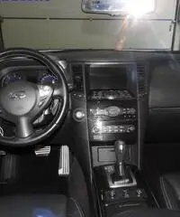 INFINITI FX 3.0 D BLACK AND WHITE EDITION CV238 FULL!!!!!!!!!
