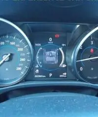 JAGUAR XE 2.0 D Turbo 180CV AWD AUTOM. SOLO 2500 KM !!