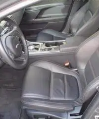 JAGUAR XE XE 2.0 D T. PRESTIGE 180CV AUT. OTTIME CONDIZIONI JAGUAR XE XE 2.0 D T. PRESTIGE 180CV AUT. OTTIME CONDIZIONI