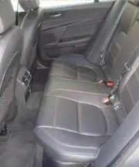 JAGUAR XE XE 2.0 D T. PRESTIGE 180CV AUT. OTTIME CONDIZIONI JAGUAR XE XE 2.0 D T. PRESTIGE 180CV AUT. OTTIME CONDIZIONI