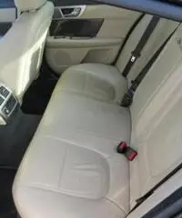 JAGUAR XF 3.0 D V6 Luxury