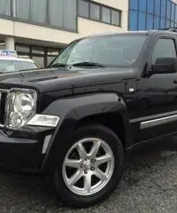 JEEP Cherokee 2.8 CRD DPF Limited Auto +Pelle +Navi +Sens Pdc JEEP Cherokee 2.8 CRD DPF Limited Auto +Pelle +Navi +Sens Pdc