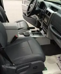 JEEP Cherokee 2.8 CRD DPF Limited Auto +Pelle +Navi +Sens Pdc JEEP Cherokee 2.8 CRD DPF Limited Auto +Pelle +Navi +Sens Pdc