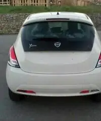 LANCIA Ypsilon 1.2 69 CV 5 porte Silver