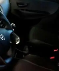 LANCIA Ypsilon 1.2 69 CV 5 porte Silver