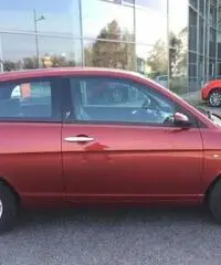 LANCIA Ypsilon 1.3 MJT 75 CV Argento