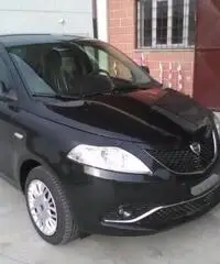 LANCIA Ypsilon 1.3 MJT 16V 95 CV KM0 5 porte S&S Silver