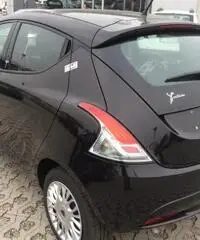 LANCIA Ypsilon 1.3 MJT 16V 95 CV 5 porte S&S Silver