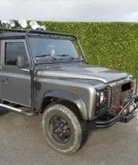 LAND ROVER Defender 90 2.4 TD4 Pick-up S