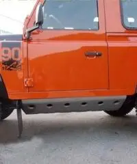 LAND ROVER Defender 90 2.2 TD4 Station Wagon Adventure Edition N1