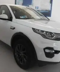 LAND ROVER Discovery Sport 2.2 SD4 HSE LAND ROVER Discovery Sport 2.2 SD4 HSE