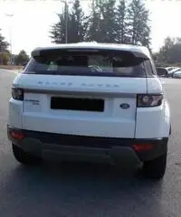 LAND ROVER Range Rover Evoque 2.2 TD4 5p. Pure