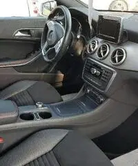 Mercedes-Benz Classe CLA CLA 220 CDI Automatic Premium