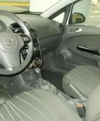 Opel Corsa 1.2 16V 80cv Gpl-tech 3P. Edition OPC LINE