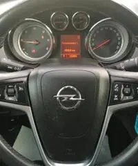 OPEL Insignia 2.0 CDTI 160CV Sports Tourer OPEL Insignia 2.0 CDTI 160CV Sports Tourer