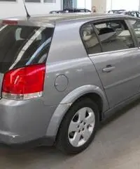 OPEL Signum 2.2 16V DTI Elegance