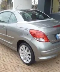 PEUGEOT 207 1.6 8V HDi 112CV CC Active