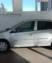 Renault   1.2 Yahoo.