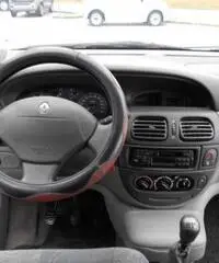 RENAULT Megane Mégane Scénic 1.4 16V cat RXE