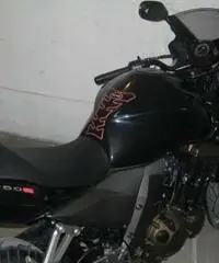 Vendo Kawasaki Z 750 S