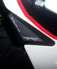 RSV 4 R 2010 strada- pista