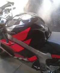 Honda vtr 1000 SP2