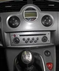 RENAULT Scenic 1.5 dCi/105CV